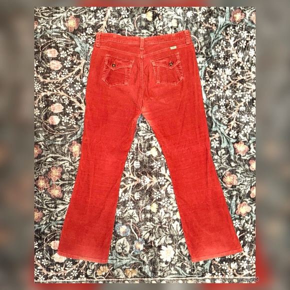 VINTAGE Levi Strauss Rust Corduroy Flare Pants - Misses Size 12 - Picture 2 of 7